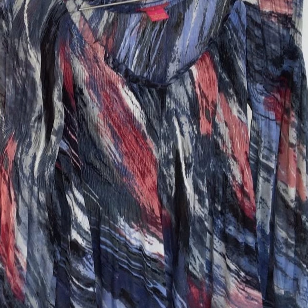 Sunny Leigh Red and Blue Abstract Blouse - Picture 4 of 5